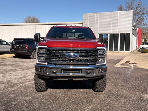 Used 2024 Ford F250 Lariat w/ Chrome Package image 8