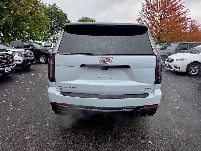 Used 2026 Cadillac Escalade V AWD/4WD image 3