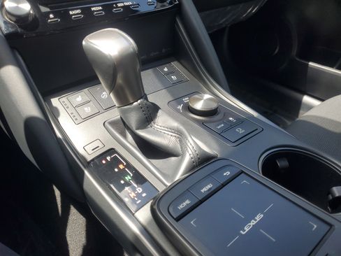 Used 2023 Lexus IS 300 w/ Comfort Package image 29