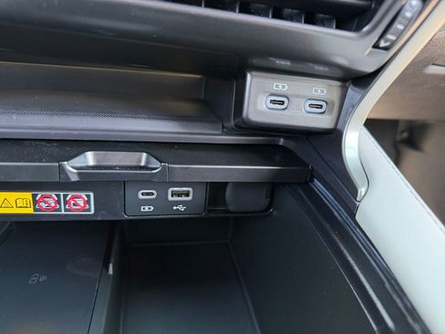 New 2026 Lexus RX 350h AWD/4WD image 19