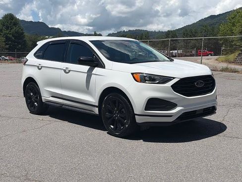 Certified 2023 Ford Edge SE w/ Black Appearance Package AWD/4WD image 1