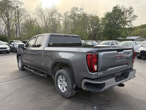 Used 2019 GMC Sierra 1500 SLE w/ Remote Start Package AWD/4WD image 4