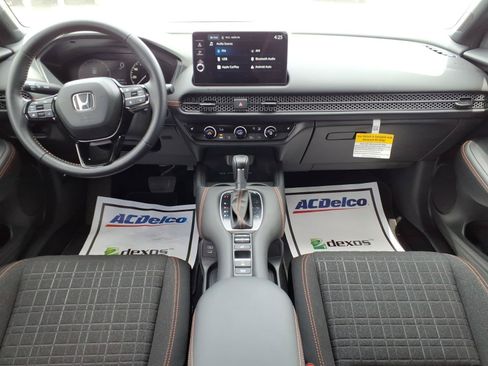 Used 2026 Honda HR-V Sport image 17