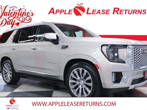 Used 2022 GMC Yukon Denali w/ Denali Premium Package image 1