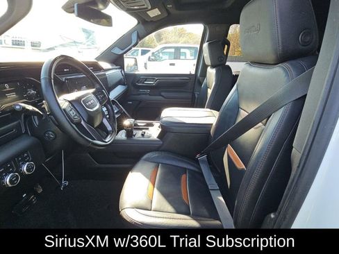 Used 2025 GMC Sierra 1500 AT4 image 3
