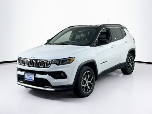 Used 2024 Jeep Compass Limited image 1