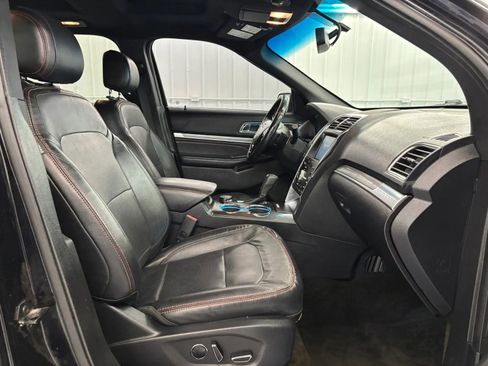 Used 2016 Ford Explorer Sport w/ Equipment Group 401A image 33