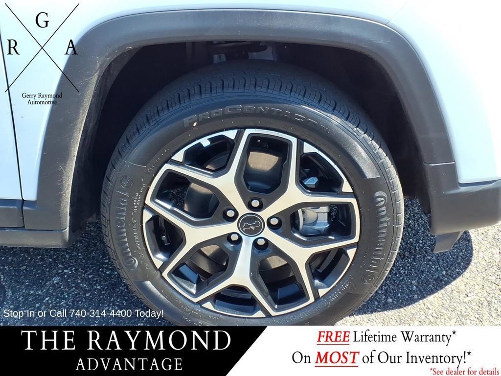 Used 2026 Jeep Compass Limited AWD/4WD image 24