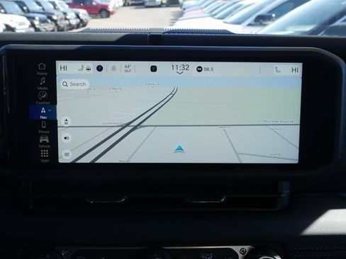 New 2025 Jeep Gladiator High Tide image 4