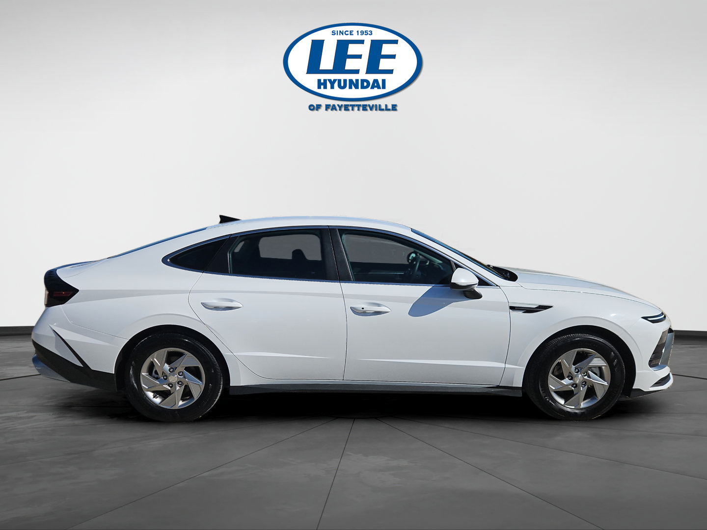 Certified 2026 Hyundai Sonata SE FWD image 2