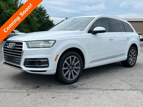 Used 2017 Audi Q7 3.0T Premium Plus w/ Premium Plus Package AWD/4WD image 2