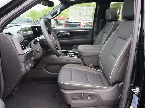 New 2026 Chevrolet Tahoe Premier w/ Sun And Tow Package AWD/4WD image 5