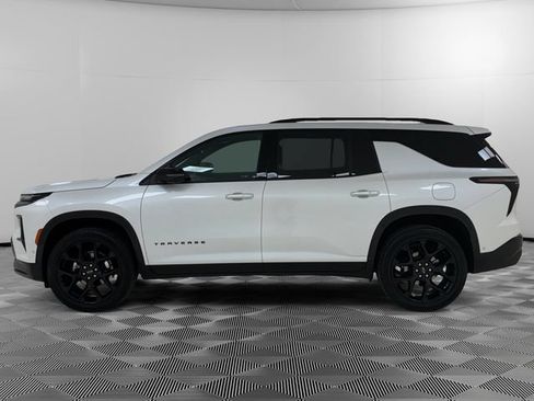 Certified 2025 Chevrolet Traverse RS AWD/4WD image 2