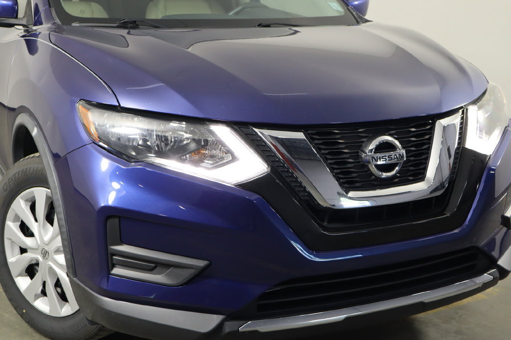 Used 2017 Nissan Rogue S AWD/4WD image 39