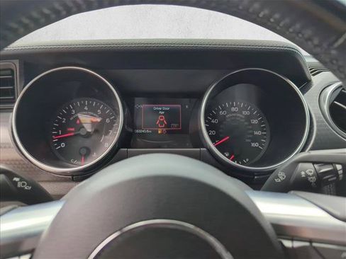 Used 2021 Ford Mustang GT Premium w/ GT Performance Package RWD image 9