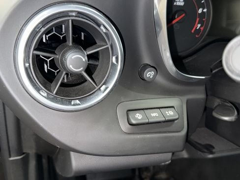 Used 2017 Chevrolet Camaro SS RWD image 20