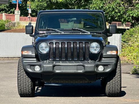 Used 2021 Jeep Wrangler Unlimited Sport AWD/4WD image 10