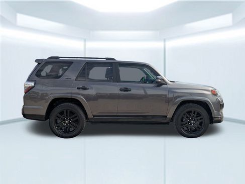 Used 2020 Toyota 4Runner Nightshade image 7