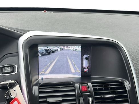 Used 2014 Volvo XC60 T6 image 17