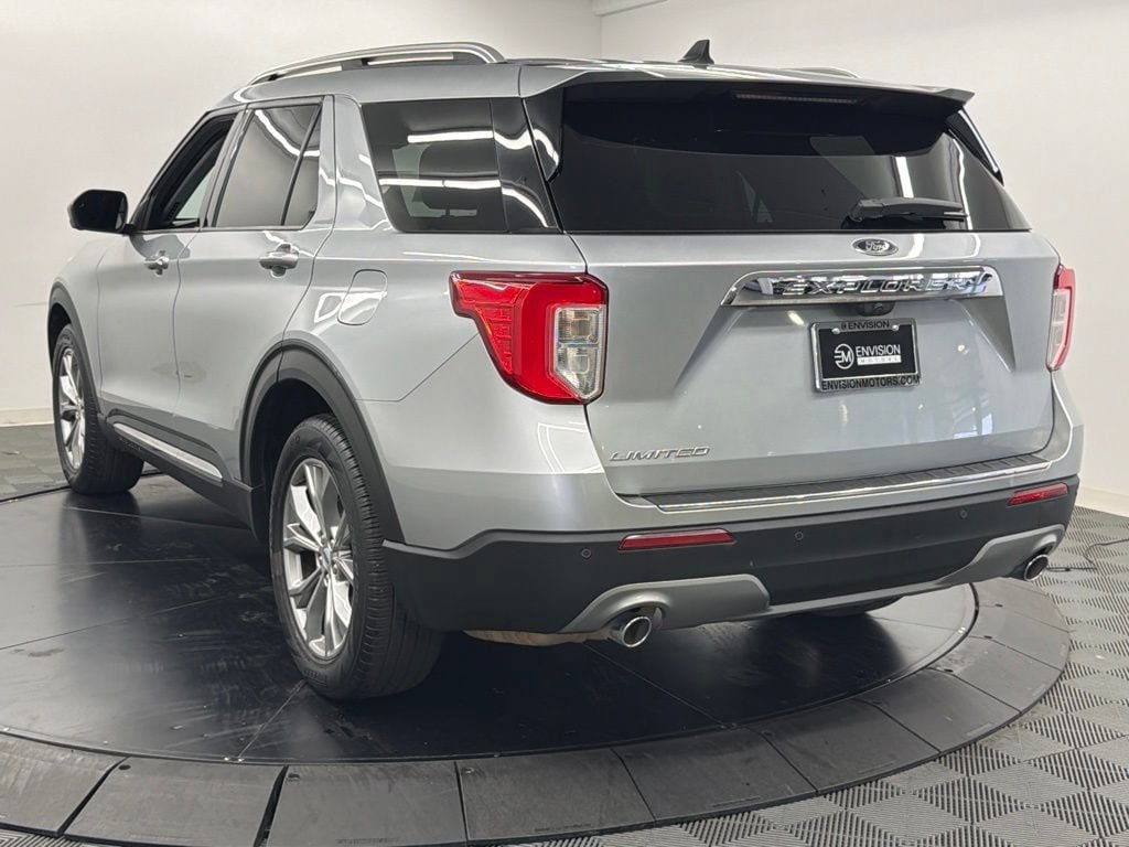 Used 2023 Ford Explorer Limited RWD image 12