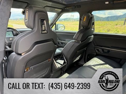 Used 2024 Rivian R1S Launch Edition AWD/4WD image 27