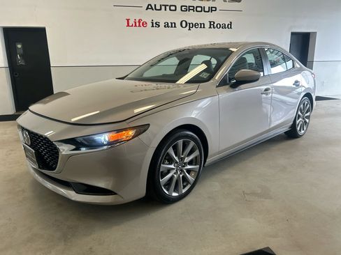 Used 2026 MAZDA MAZDA3 2.5 S Sedan w/ Preferred Pkg FWD image 2