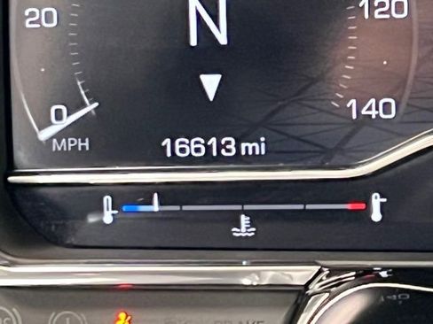 Used 2025 GMC Sierra 1500 Elevation w/ Preferred Package image 26