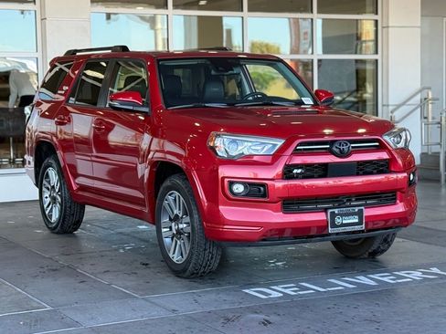 Used 2022 Toyota 4Runner TRD Sport w/ Technology Package RWD image 6