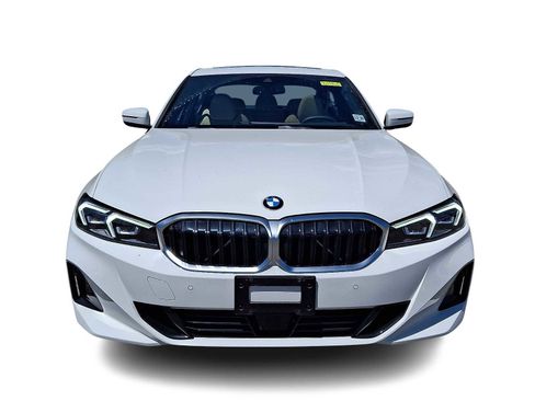 Used 2025 BMW 330i xDrive Sedan w/ Convenience Package AWD/4WD image 2