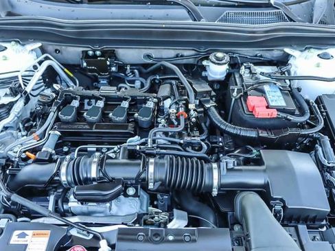 Used 2022 Honda Accord Sport image 29