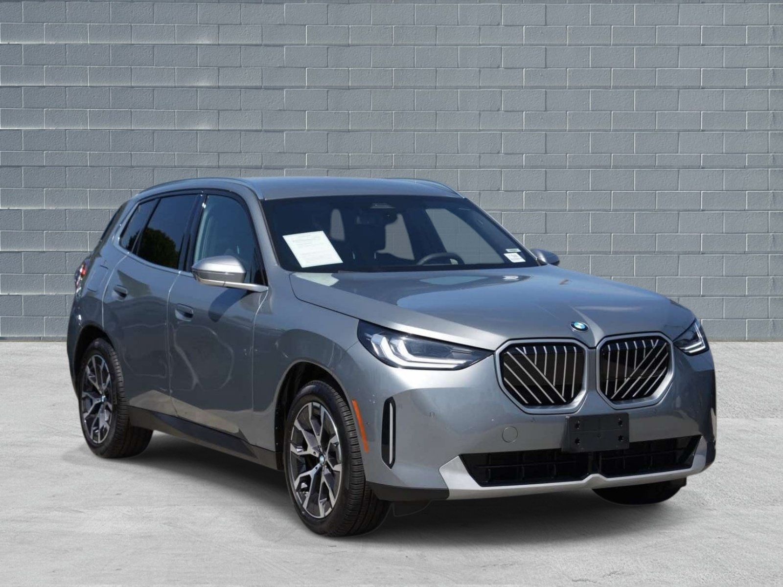 Used 2026 BMW X3 xDrive30i w/ Convenience Package AWD/4WD image 1