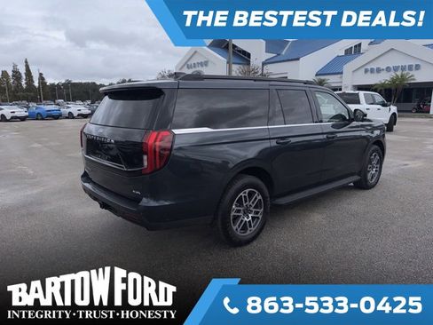 Used 2025 Ford Expedition Max Active image 5