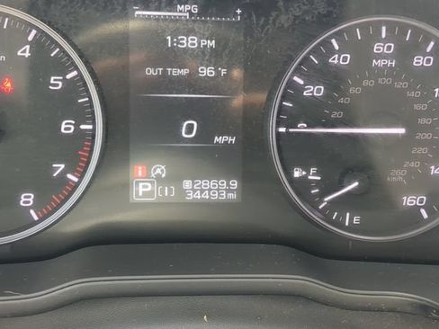 Used 2024 Subaru Crosstrek 2.0i Premium AWD/4WD image 34