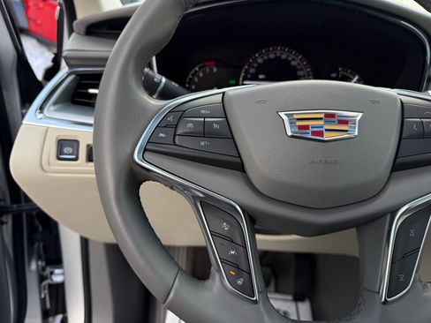 Used 2019 Cadillac XT5 Luxury image 51