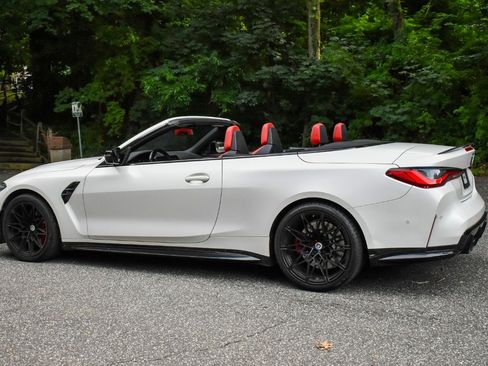 Used 2022 BMW M4 xDrive Competition AWD/4WD image 9