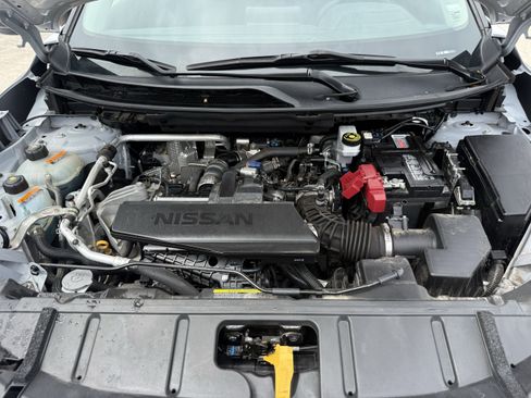 Used 2024 Nissan Rogue S AWD/4WD image 30