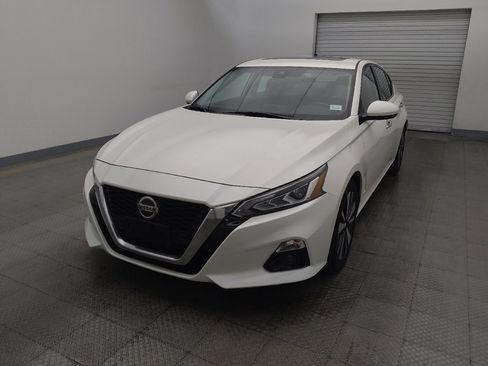 Used 2020 Nissan Altima 2.5 SV FWD image 15