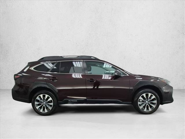 Certified 2023 Subaru Outback Limited AWD/4WD image 4