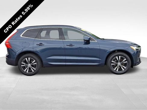 Certified 2023 Volvo XC60 B5 Core AWD/4WD image 9