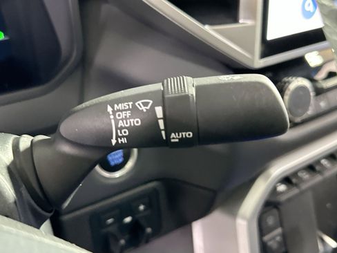Used 2024 Toyota Tundra Platinum image 20