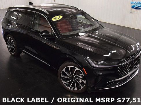 Used 2024 Lincoln Nautilus Black Label image 9