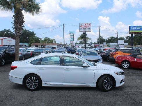 Used 2021 Honda Accord EX image 2