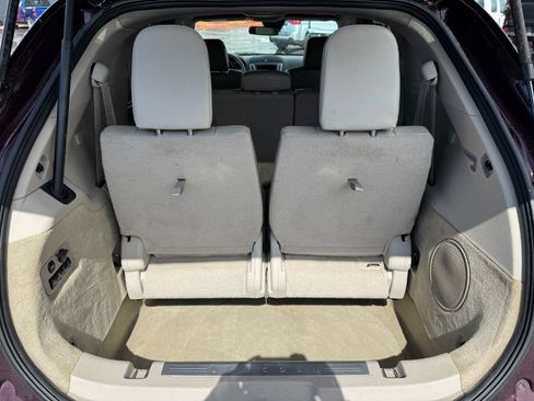 Used 2011 Lincoln MKT AWD w/ Elite Pkg image 18