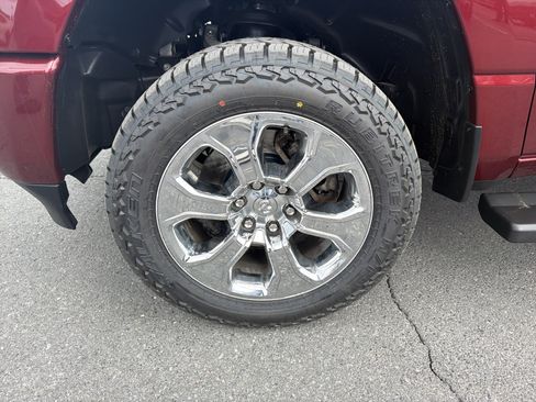 Used 2023 RAM 1500 Big Horn AWD/4WD image 11