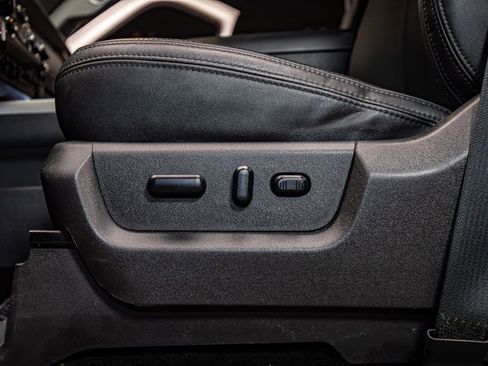 Used 2015 Ford F350 Platinum AWD/4WD image 19