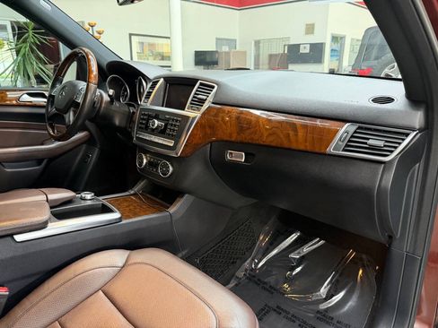 Used 2015 Mercedes-Benz ML 350 4MATIC image 22