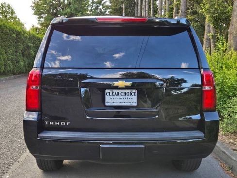 Used 2018 Chevrolet Tahoe LT w/ Max Trailering Package AWD/4WD image 8