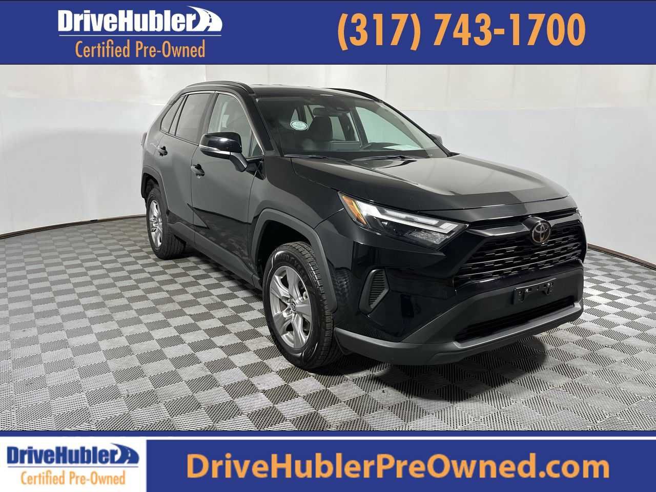 Used 2025 Toyota RAV4 XLE FWD image 1