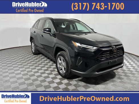 Used 2025 Toyota RAV4 XLE FWD image 1