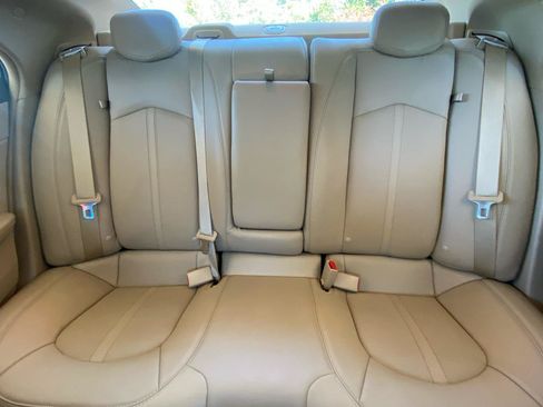 Used 2011 Cadillac CTS Premium RWD image 17